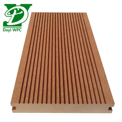 โมเดิร์น กันน้ําผสม Decking WPC คุ้มกันความชื้น