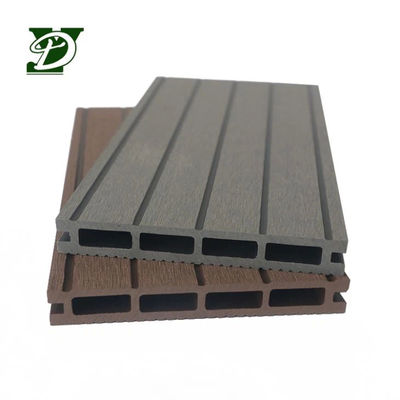 ทันสมัยเป็นมิตรกับสิ่งแวดล้อมการติดตั้งอย่างรวดเร็วกลางแจ้ง WPC Decking Hollow กันน้ำ